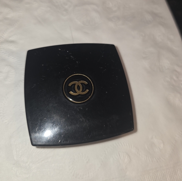 Chanel Cuivre De Rose Ombre Eyeshadow Palette Used Twice - Picture 3 of 6